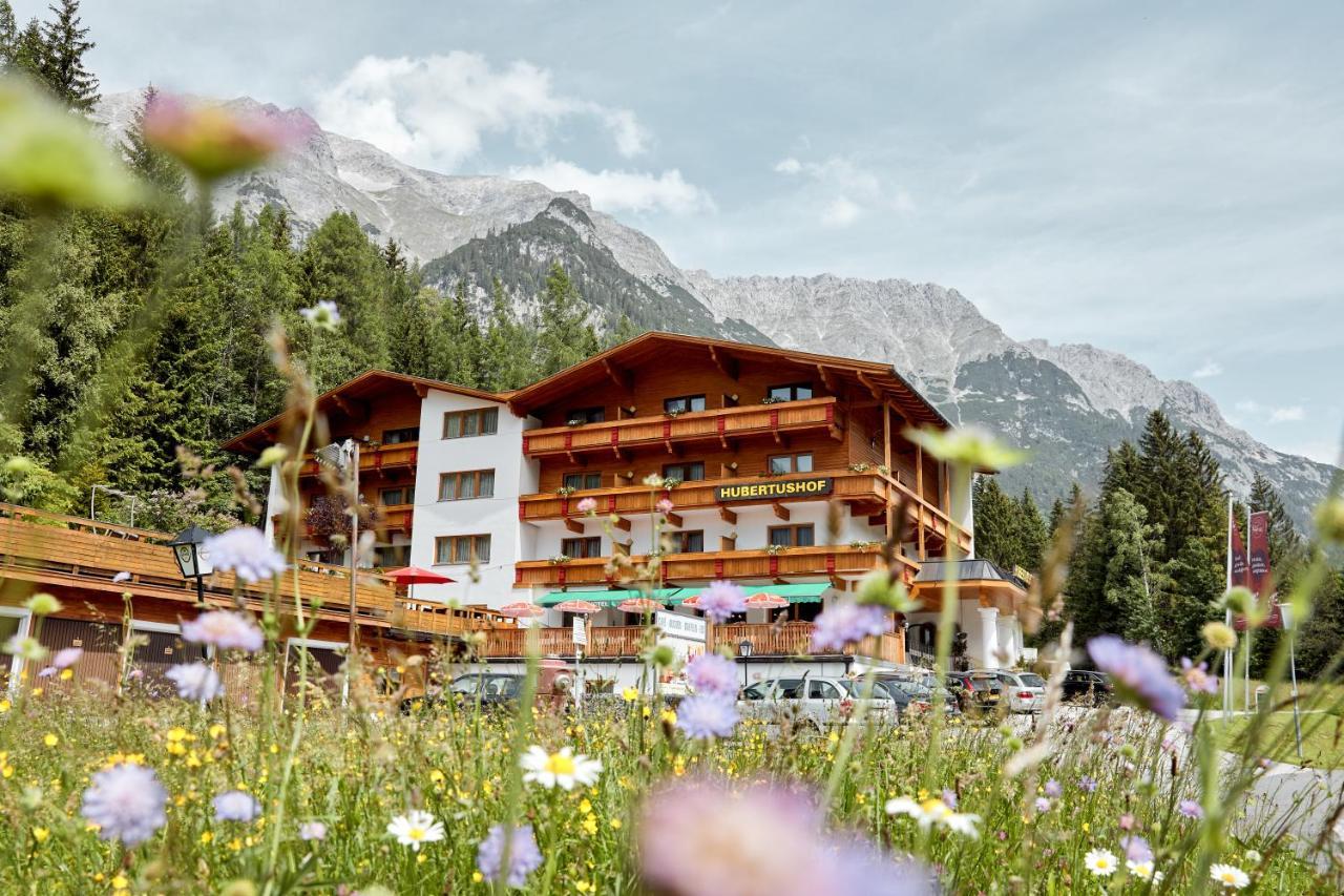 Hotel Hubertushof - Ihr Hotel Mit Herz 洛伊塔施 外观 照片