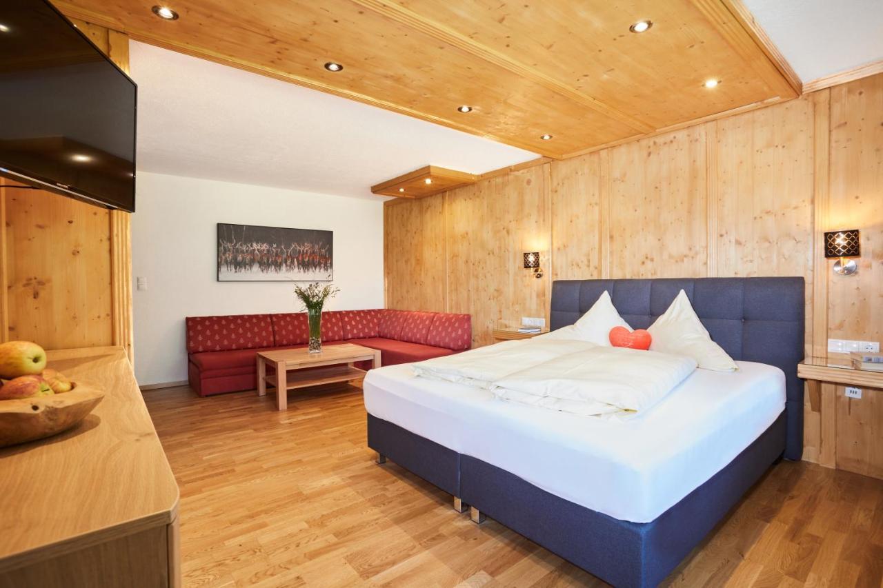Hotel Hubertushof - Ihr Hotel Mit Herz 洛伊塔施 客房 照片